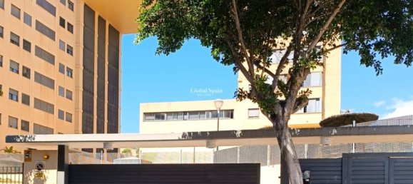  Parking in Alicante, Spain No. 189174 4