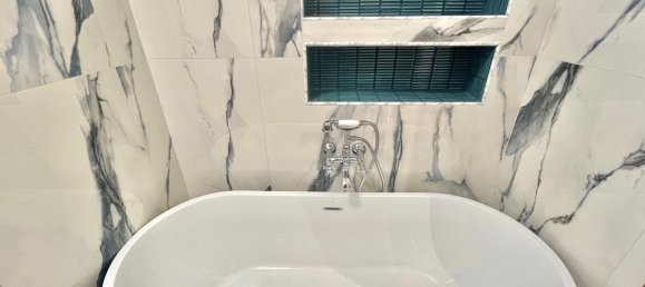 3 Schlafzimmer Wohnung in Milan, Italy, Nr. 373165 23