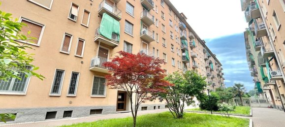 3 Schlafzimmer Wohnung in Milan, Italy, Nr. 373165 22