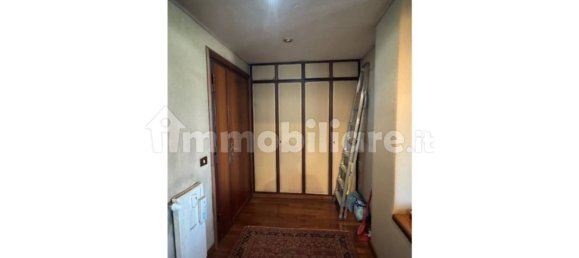 4 bedrooms Apartment in Rome, Italy No. 336617 2