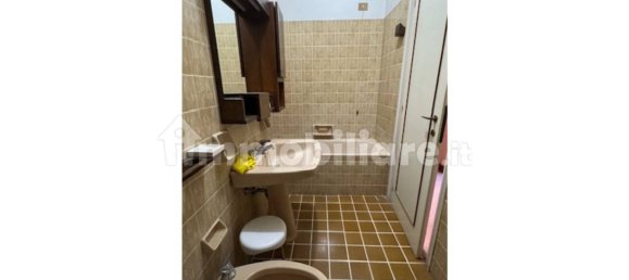 4 bedrooms Apartment in Rome, Italy No. 336617 11