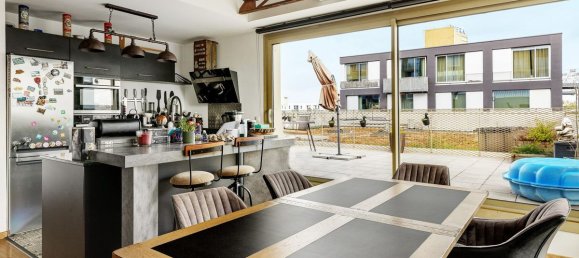 Apartamento de 3 dormitorios en Lille, France No. 229235 4