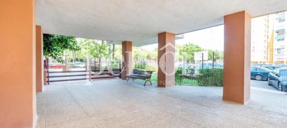 4 Schlafzimmer Wohnung in Valencia, Spain, Nr. 137864 26