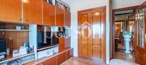 4 Schlafzimmer Wohnung in Valencia, Spain, Nr. 137864 16