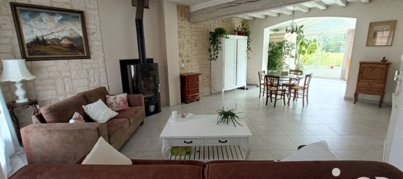 4 bedrooms House in Lormaye, France No. 155647 21