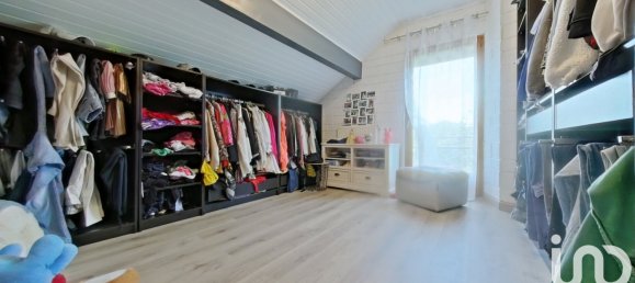 4 bedrooms House in Jura, France No. 321306 16