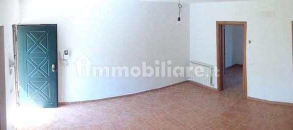 6 rooms House in Fondi, Italy No. 153987 4