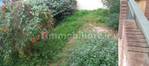 6 rooms House in Fondi, Italy No. 153987 3