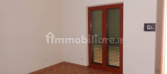 6 rooms House in Fondi, Italy No. 153987 6