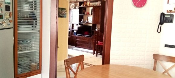 Apartamento de 4 divisões em Naples, Italy N.º 32100 2