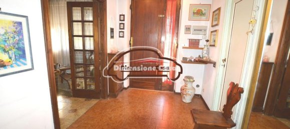 9-salle Villa à Lucca, Italy No. 13877 9