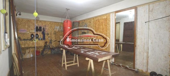 9-salle Villa à Lucca, Italy No. 13877 6