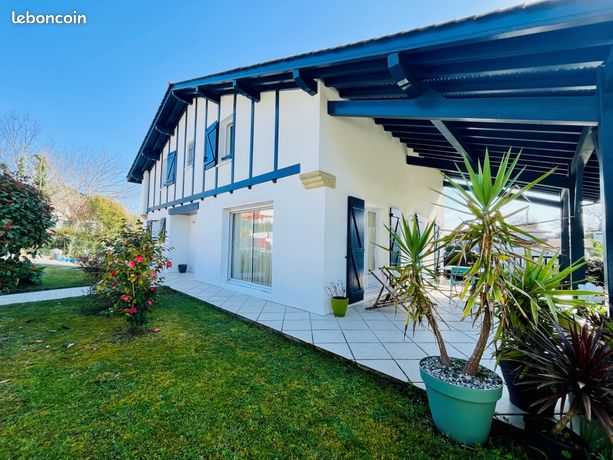 4 Schlafzimmer Haus in Mouguerre, France, Nr. 311165