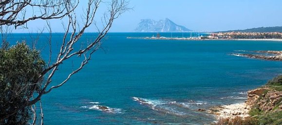 627m² Land in Cadiz, Spain No. 111202 2