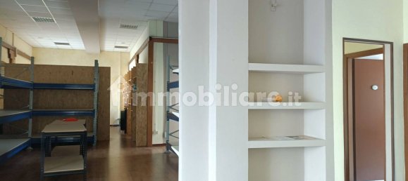 1 room Commercial property in Legnano, Italy No. 133313 3