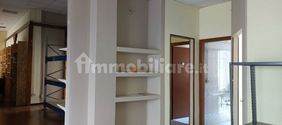 1 room Commercial property in Legnano, Italy No. 133313 4