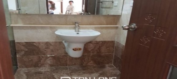 Apartamento de 2 dormitorios en Cau Giay, Vietnam No. 1724 6
