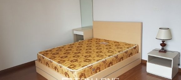 Apartamento de 2 dormitorios en Cau Giay, Vietnam No. 1724 4