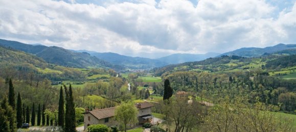 8 bedrooms House in Vicchio, Italy No. 178530 13