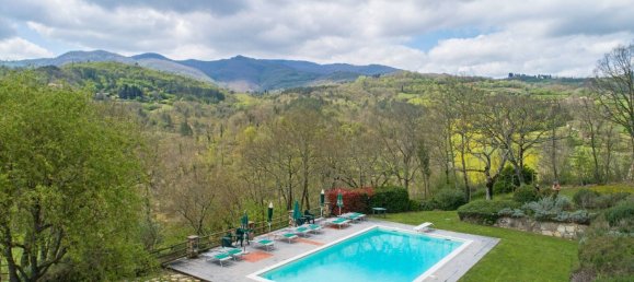 8 bedrooms House in Vicchio, Italy No. 178530 14