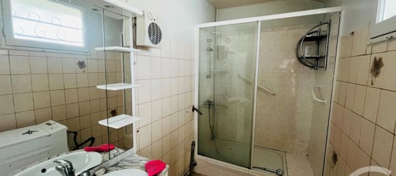 Casa de 2 dormitorios en Joue-les-Tours, France No. 226023 10