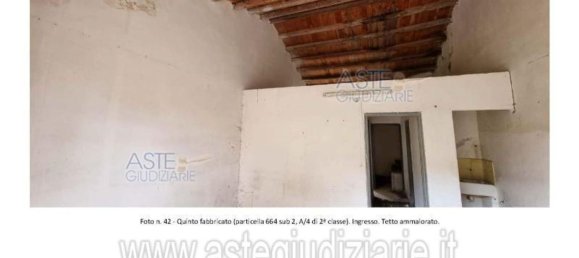 3 bedrooms House in Vittoria, Italy No. 348386 42