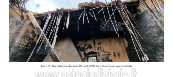 3 bedrooms House in Vittoria, Italy No. 348386 37