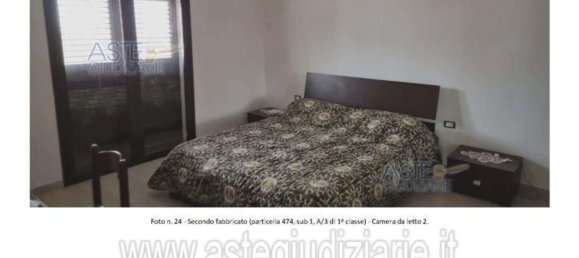 3 bedrooms House in Vittoria, Italy No. 348386 24