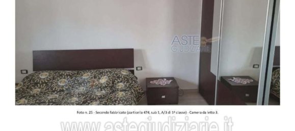 3 bedrooms House in Vittoria, Italy No. 348386 25