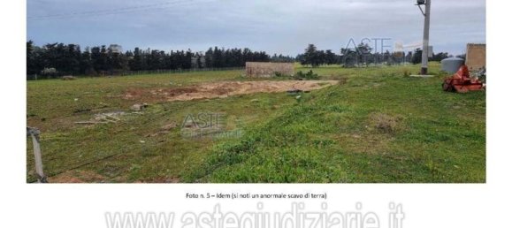 3 bedrooms House in Vittoria, Italy No. 348386 5