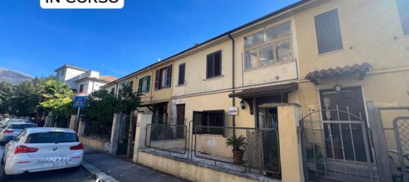 Apartamento de 2 dormitorios en Sora, Italy No. 55591 2