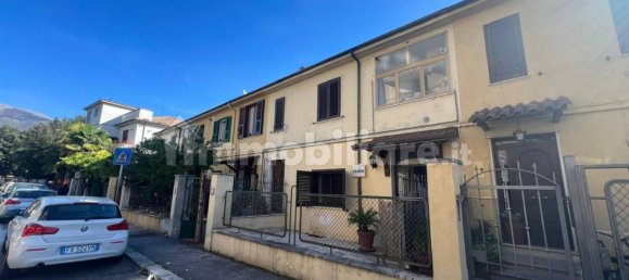 Apartamento de 2 dormitorios en Sora, Italy No. 55591 3