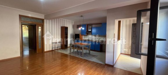 Apartamento de 2 dormitorios en Sora, Italy No. 55591 12