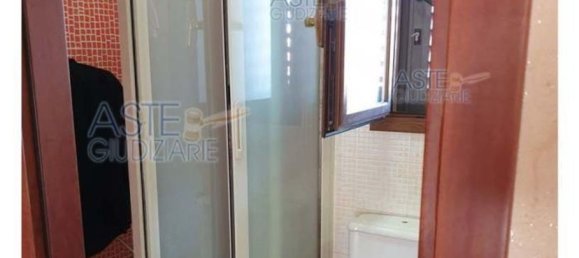 7-salle Appartement à Catania, Italy No. 204924 10