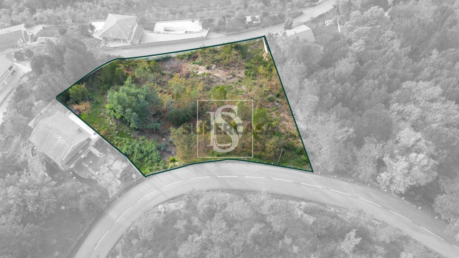 Terrain à Amarante, Portugal 3420m² No. 336263