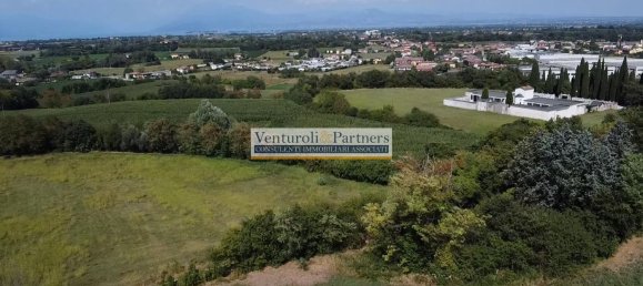 Земельный участок 10000м² в Лонато дель Гарда, Италия № 258058 8