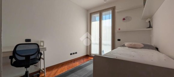 4-Zimmer Wohnung in Seriate, Italy, Nr. 338623 10
