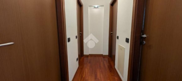 4-Zimmer Wohnung in Seriate, Italy, Nr. 338623 12