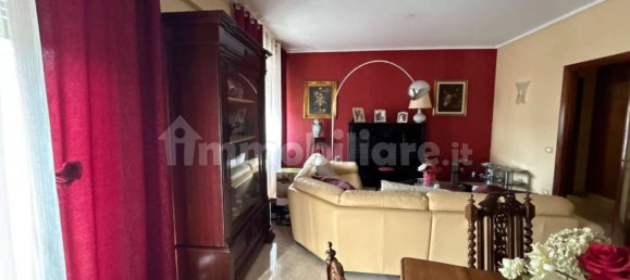 Apartamento de 3 dormitorios en Palermo, Italy No. 49974 2