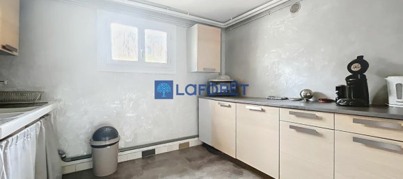 6 bedrooms House in Morangis, France No. 140729 11