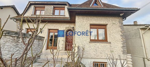 6 bedrooms House in Morangis, France No. 140729 14