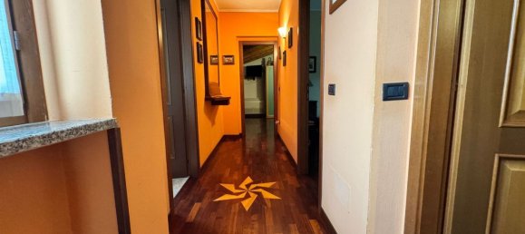 4 rooms Villa in Gravellona Toce, Italy No. 290646 7