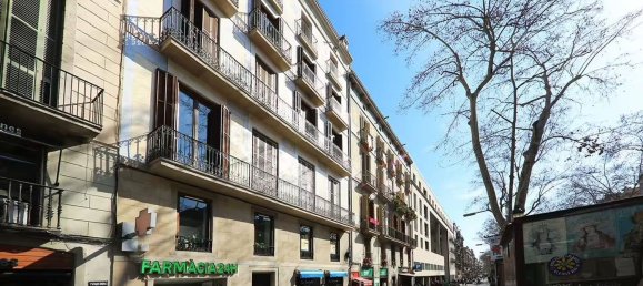 2 bedrooms Apartment in Ciutat Vella, Spain No. 25637 19