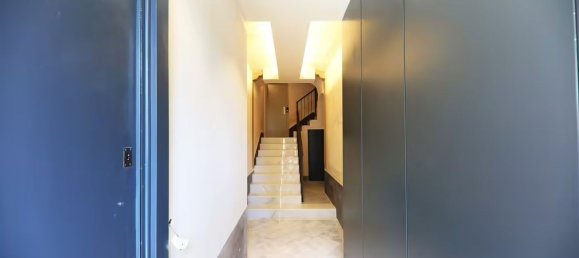 2 bedrooms Apartment in Ciutat Vella, Spain No. 25637 16