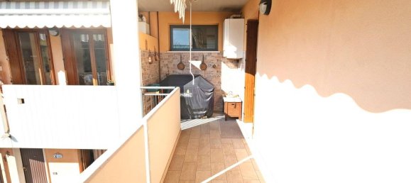 Apartamento de 3 dormitorios en Verona, Italy No. 196666 34