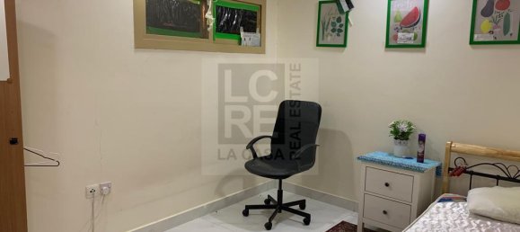 5 bedrooms Villa in Al Raha Golf Gardens, UAE No. 6017 19