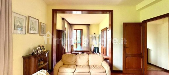 3 bedrooms House in Massa, Italy No. 349432 7