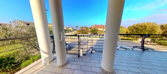 Villa de 7 divisões em Montegranaro, Italy N.º 167004 6