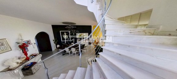 Villa de 7 divisões em Montegranaro, Italy N.º 167004 21