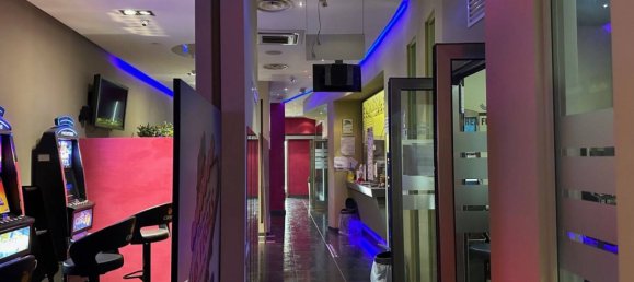 5-Zimmer Gewerbliche Immobilie in Montesilvano, Italy, Nr. 96093 18